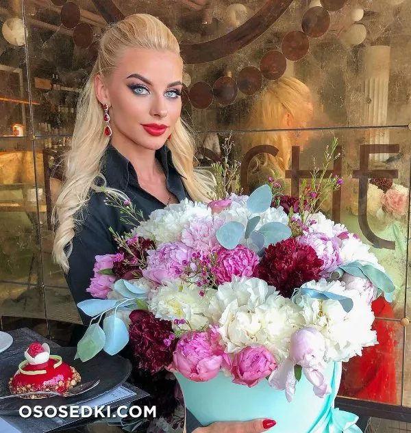 Elena Diamond - 4