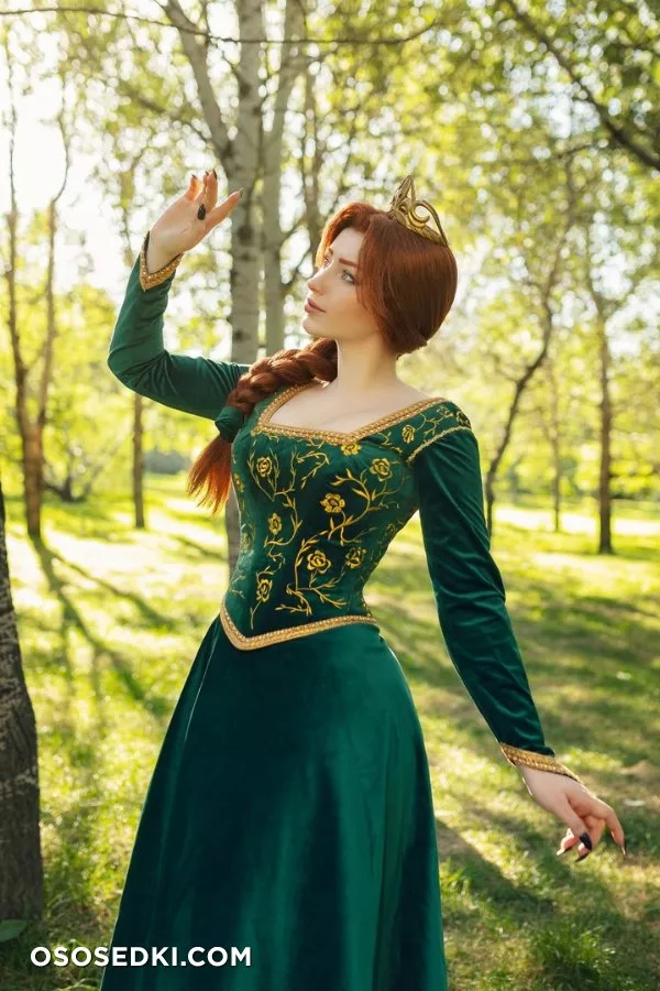 Fiona || Shrek - 4