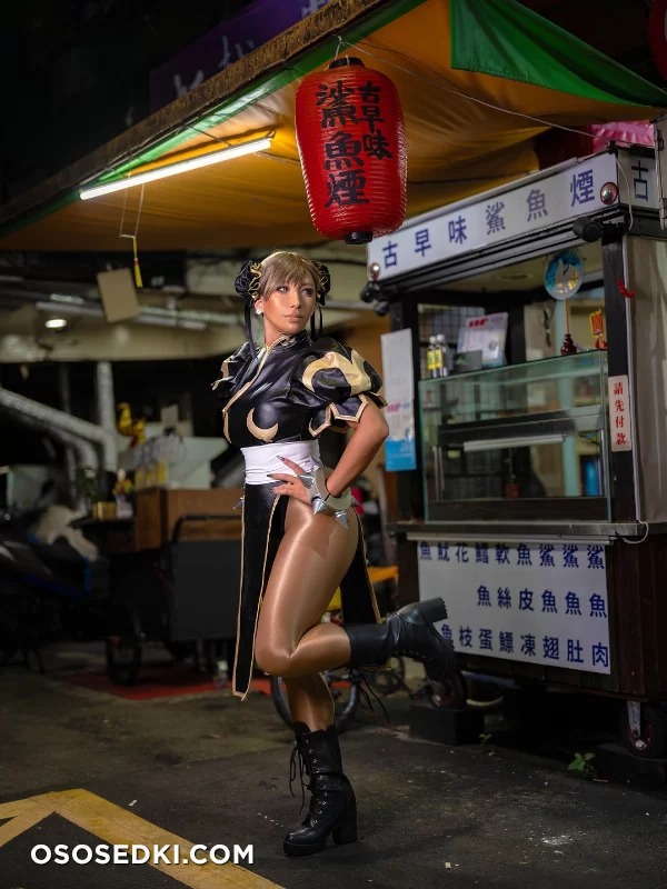nonsummerjack - Black Chun-Li - 1