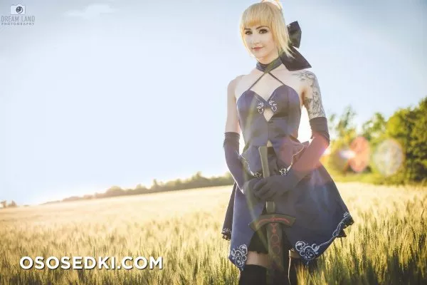 Luxlo cosplay - Saber (Fate) - 5