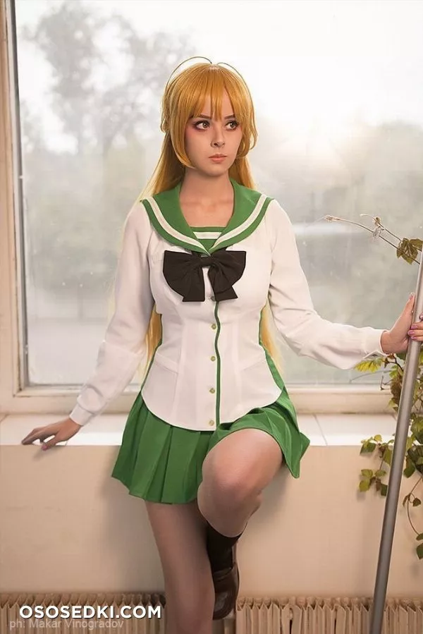 Highschool of the Dead - Rei and Saeko - 1