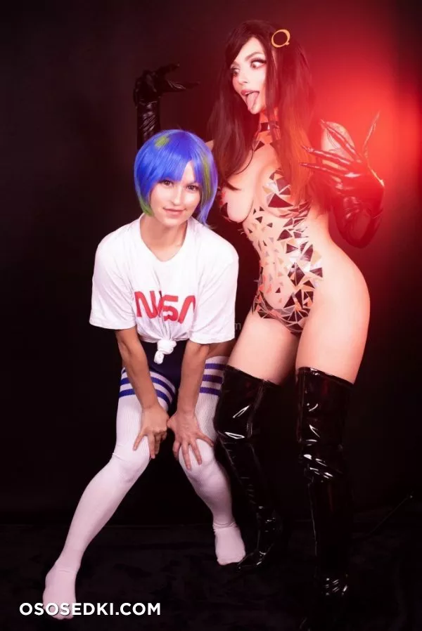 Katyushka MoonFox - BlackHole - 2