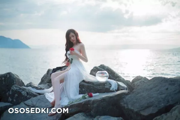 Saya the Fox - White Dress - 4