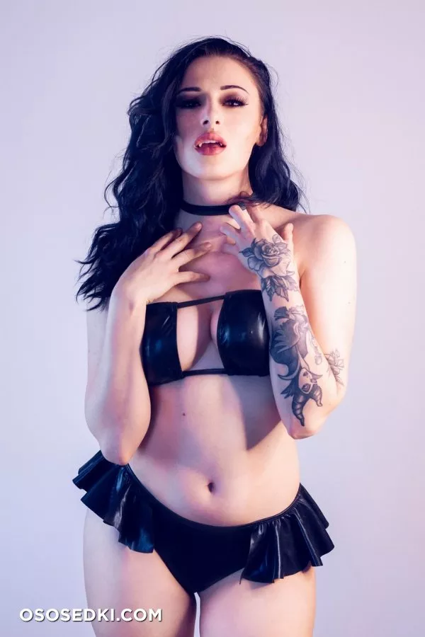 Kayla Erin - Bat  - 5
