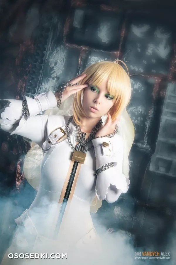 Disharmonica (Helly von Valentine) - Fate_EXTRA Saber - 5