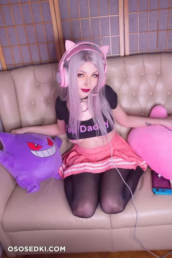 ShiroKitsune - E-Girl HQ - 2