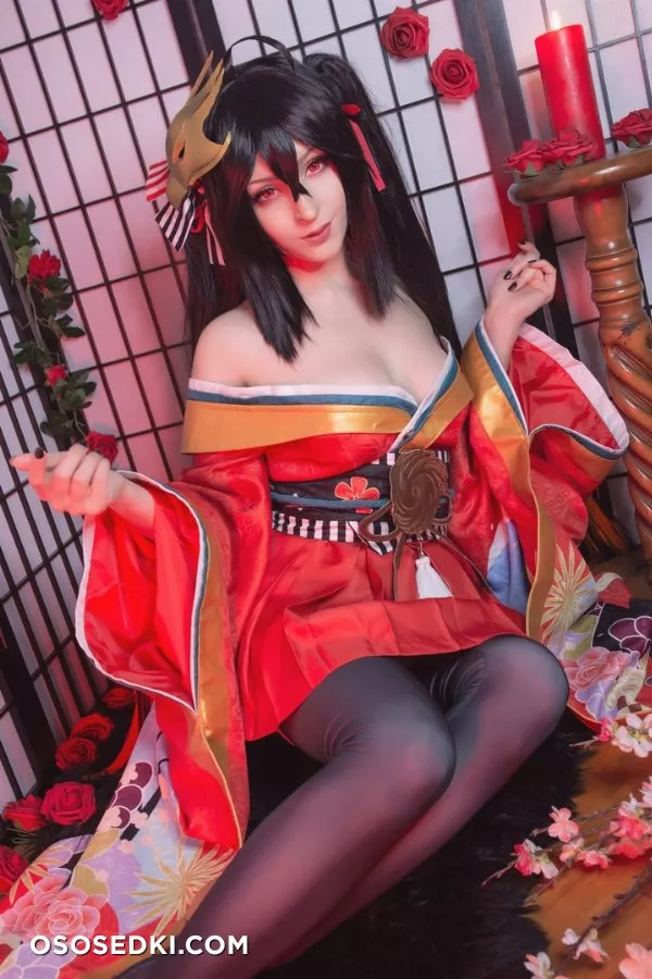 ShiroKitsune - Taihou HQ - 2