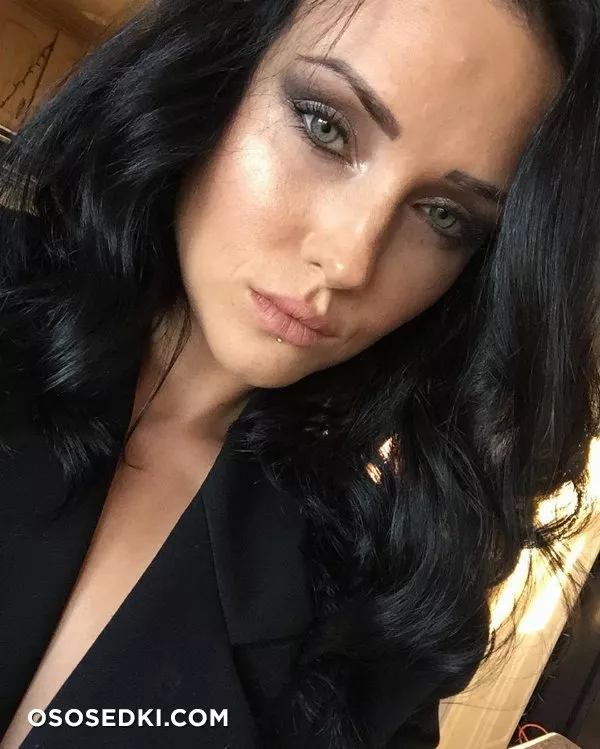 Kayla Lauren - 3