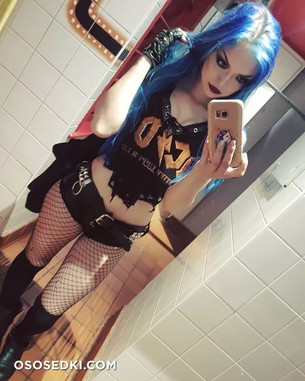 sophie storm - 1