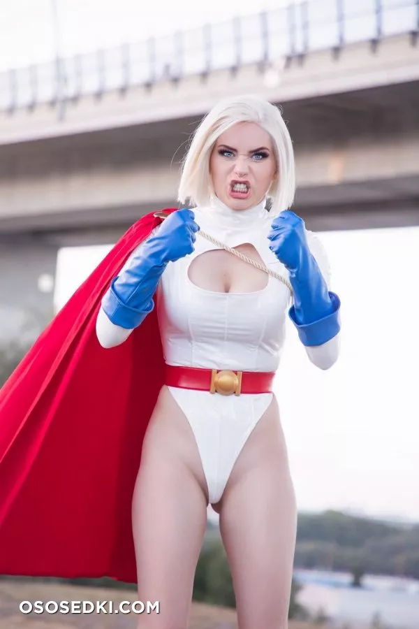 Nichameleon - Power Girl - 4