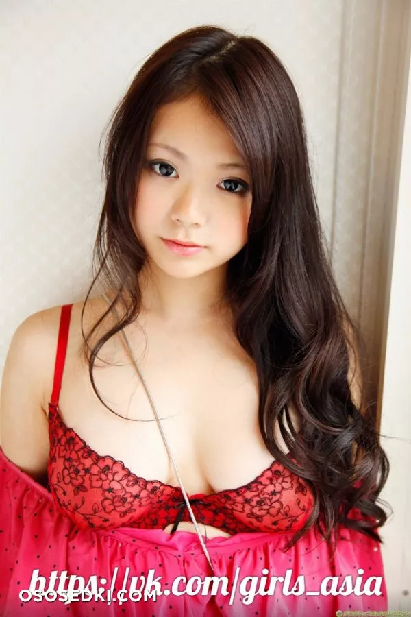 Kana Tsuruta - 1