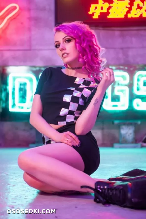 Rolyatistaylor - 4