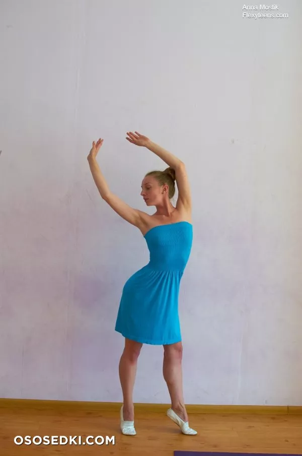 Anna - 1