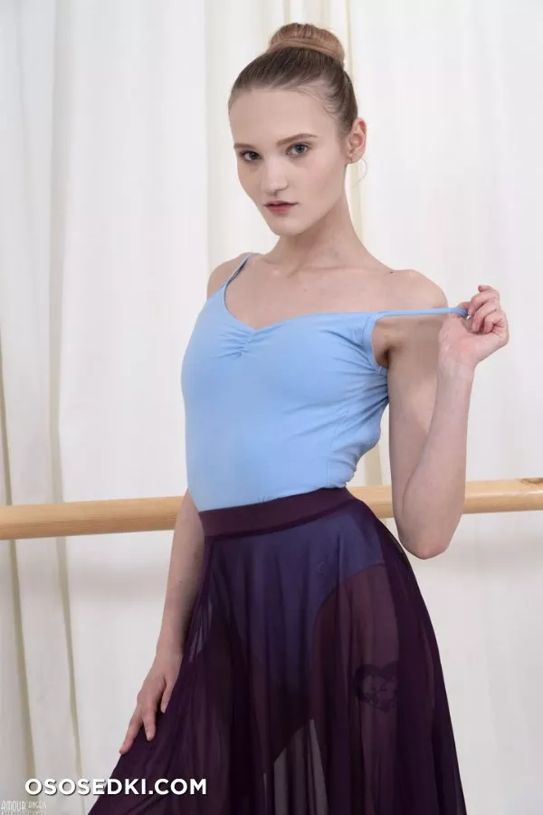 Olivia - 3