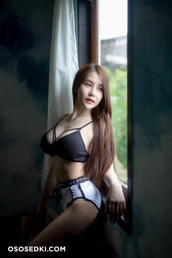 MooPink Thunchanok - 1