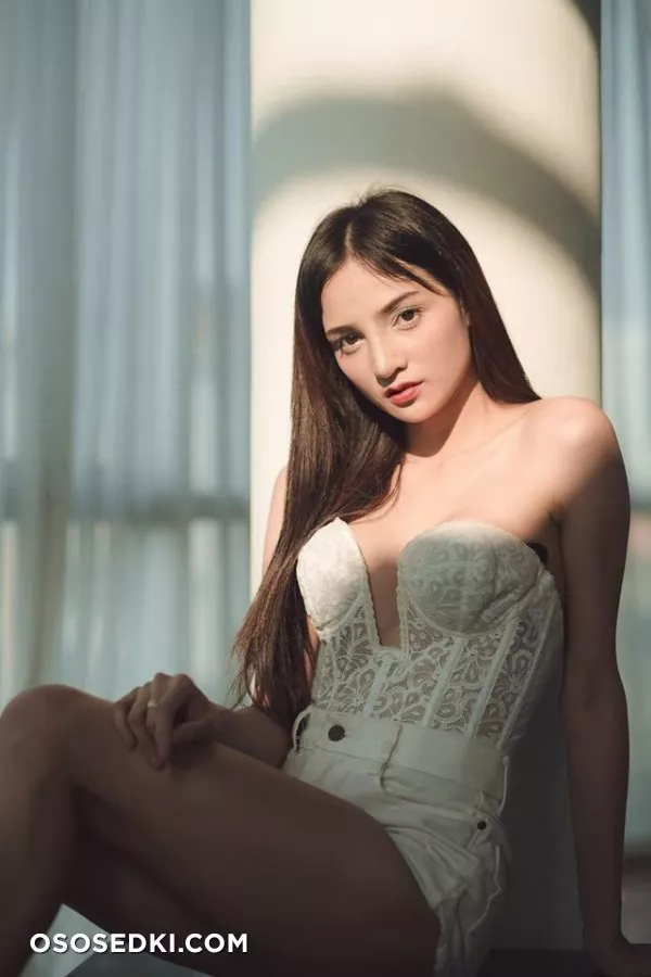 ปรายฟ้า ไวยาการณ์ - 4