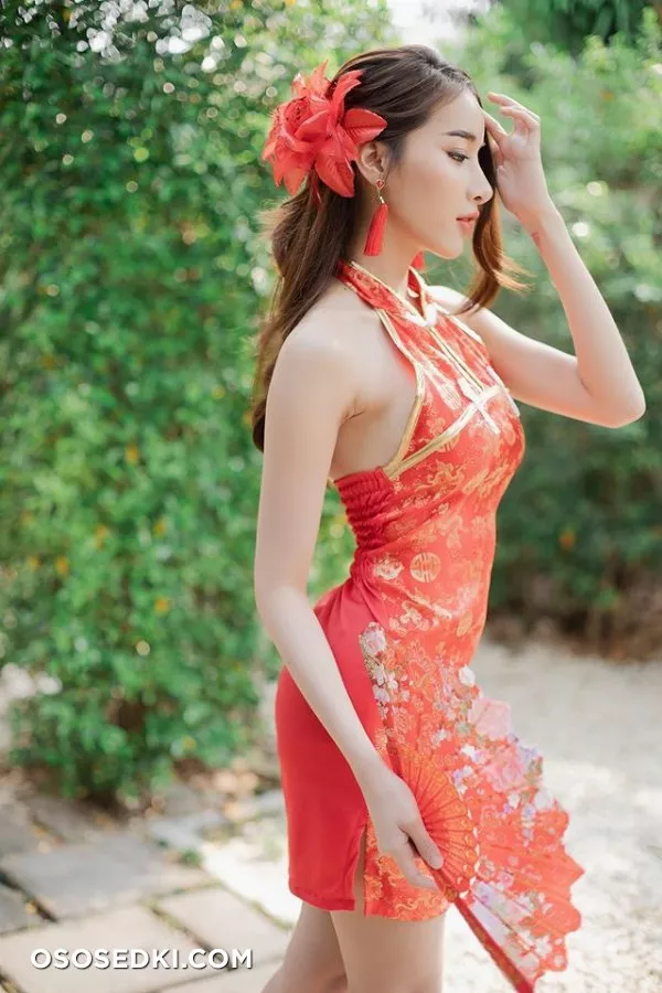 Pichana Yoosuk. - 1