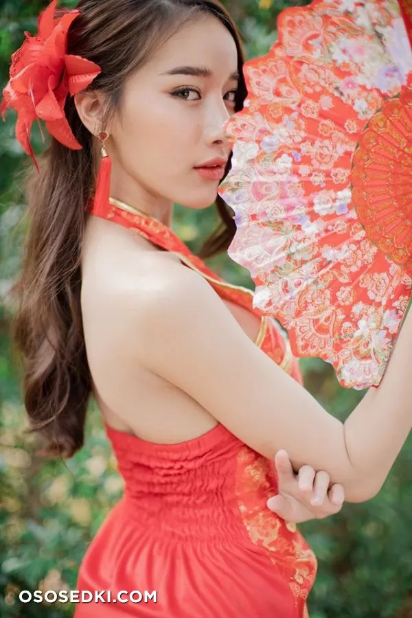 Pichana Yoosuk. - 4