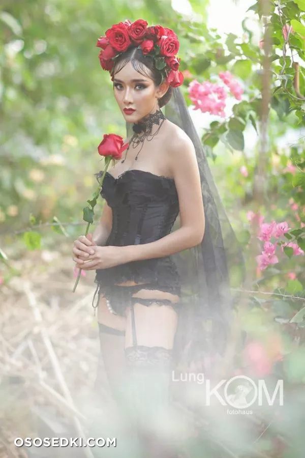 Jinnie J Jin - 3