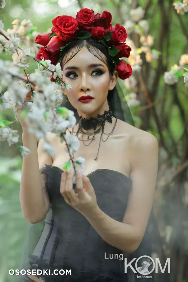 Jinnie J Jin - 5