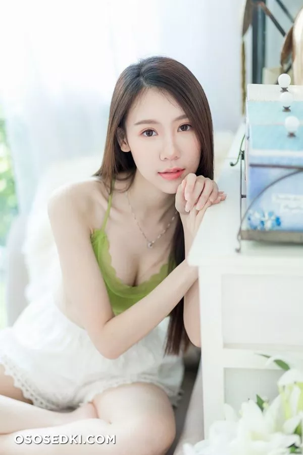 Carolis Mok - 1