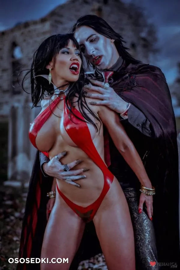 Bianca Beauchamp - 4