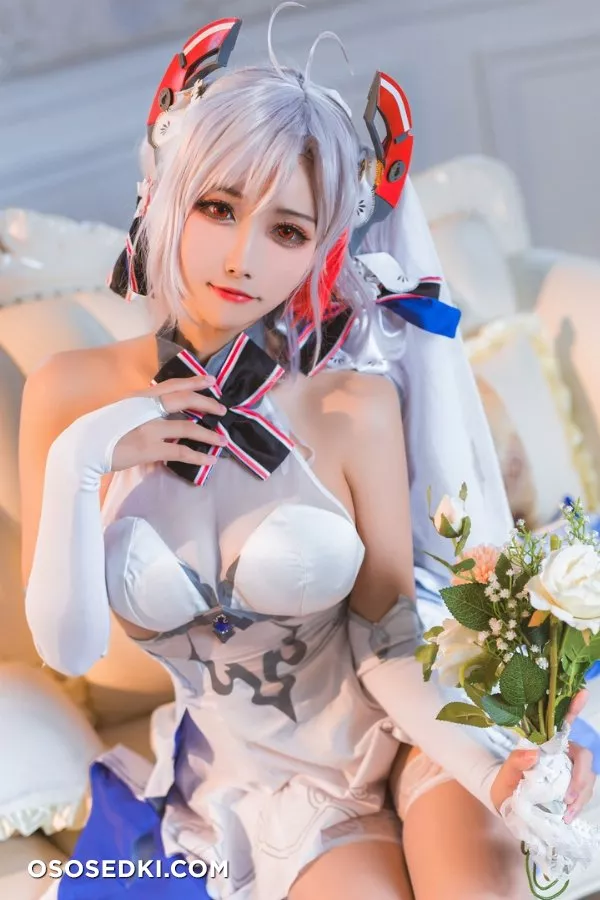 Momoko 葵葵 _ Azur Lane _ Prinz Eugen - 1