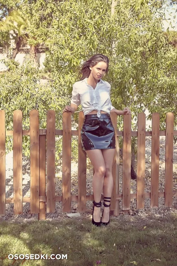 Adele Taylor Picket Fence - 2