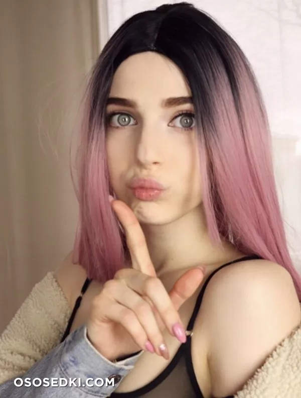 Little Reislin Nudes - reislin Pussy &amp; Ass Photos Onlyfans - 4