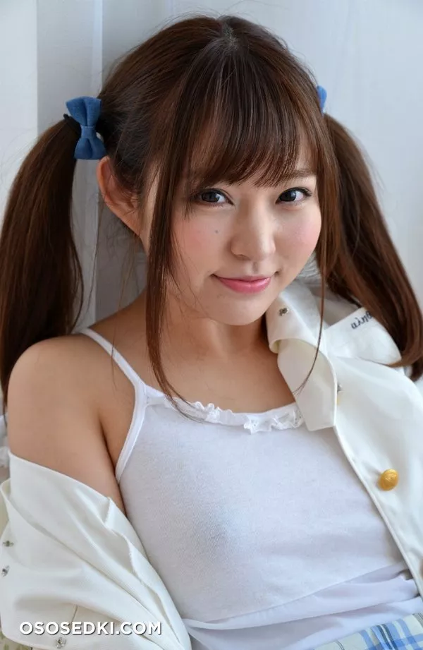Nana Ayano - 1