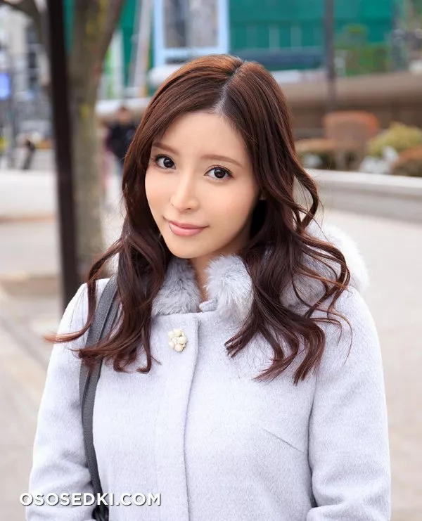 Yuzuki Akimoto - 1