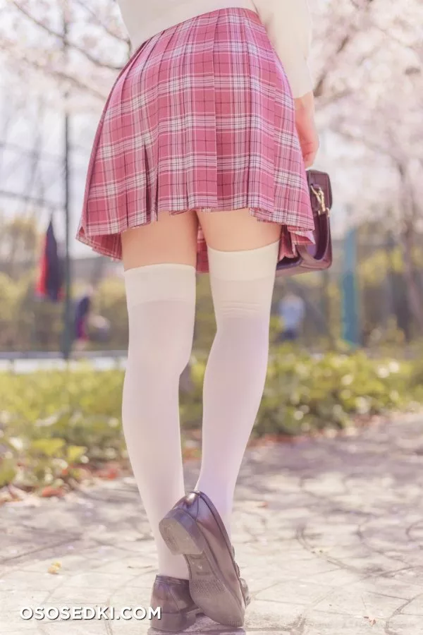 11.09.21 JK絶対領域 JK zettai ryōiki - 4
