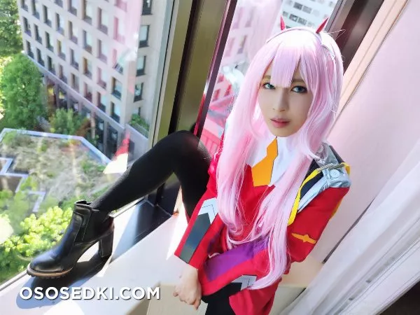 Zero Two (Darling in the FranXX)  - 1
