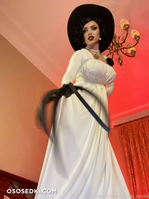 Lady Dimitrescu (Resident Evil) Octokuro  - 3