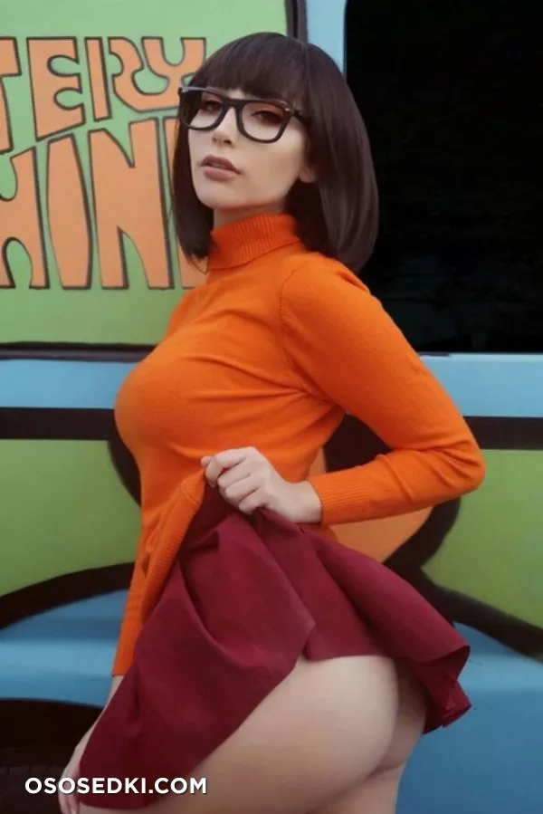 Velma (Scooby-Doo) Beke Jacoba - 3