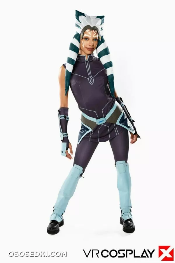 Ahsoka Tano (Star Wars)  - 2