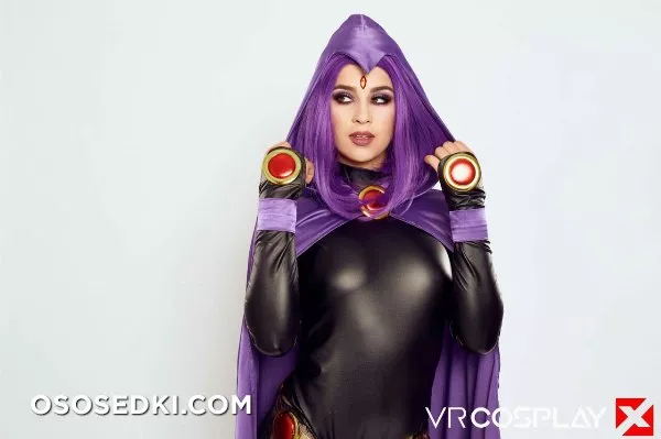 Raven (DC) VR Cosplay  - 5