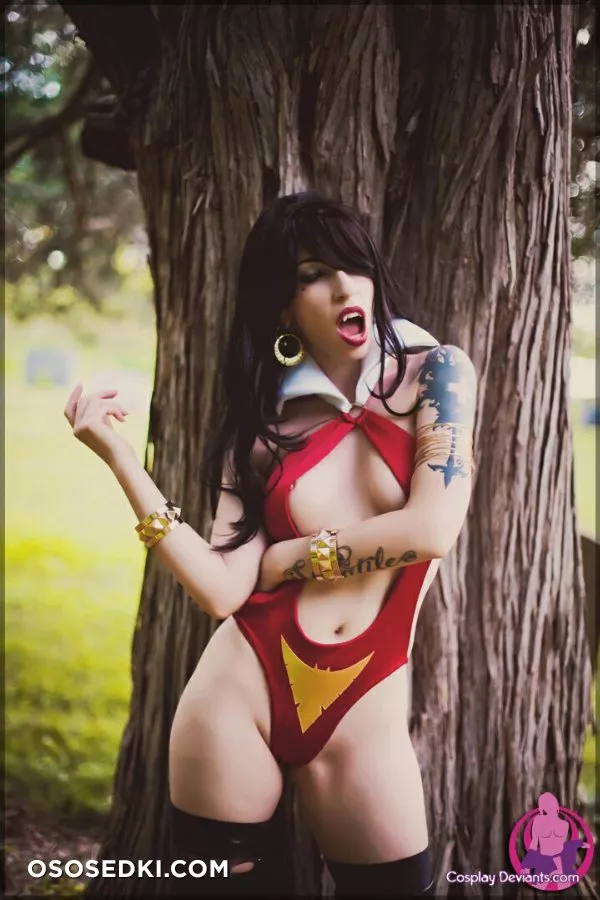 Vampirella (Comics)  - 4
