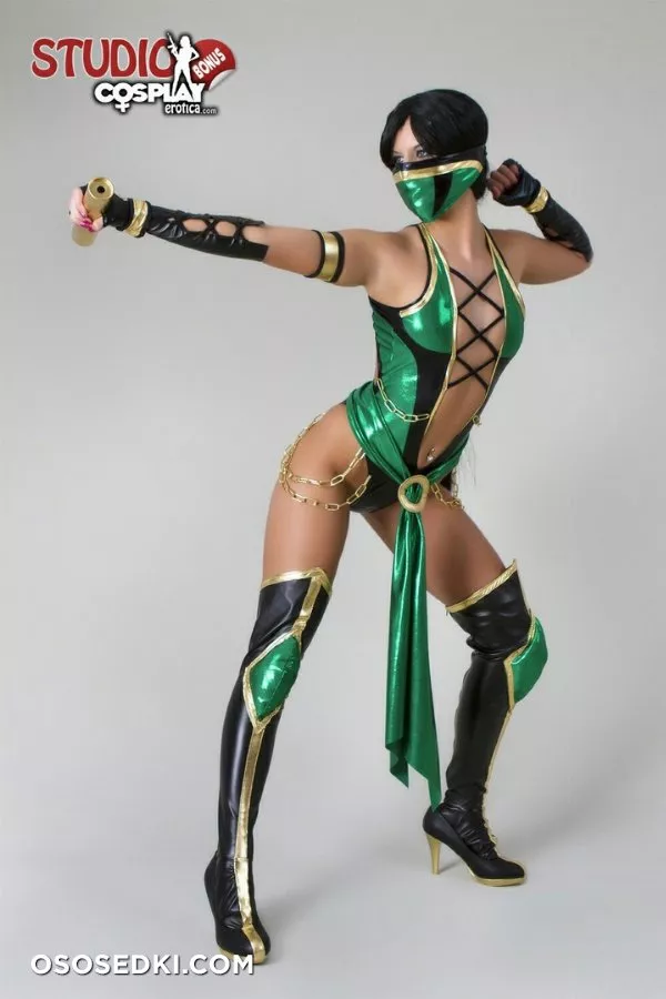 Jade (Mortal Kombat)  - 2