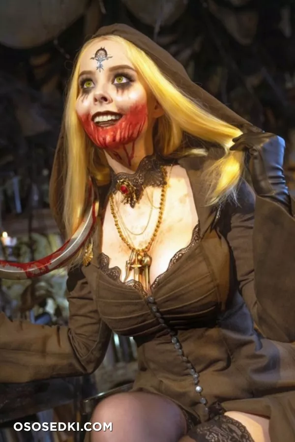 Bela Dimitrescu (Resident Evil) Disharmonika/Helly Von Valentine  - 1