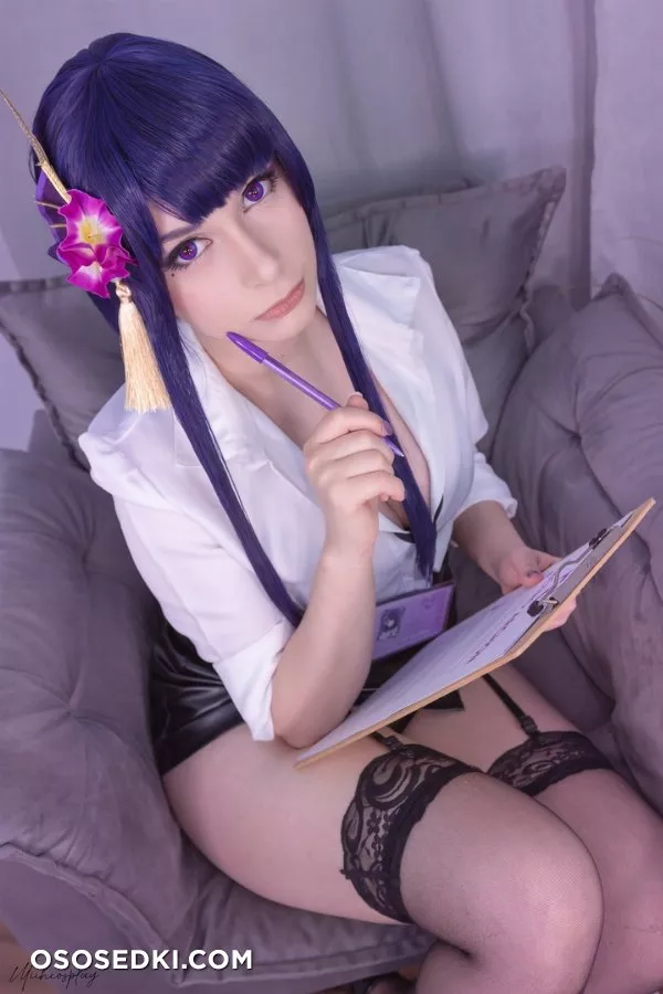 Raiden Shogun Office Lady (Genshin Impact) - Miih Cosplay - 4