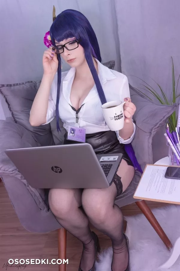 Raiden Shogun Office Lady (Genshin Impact) - Miih Cosplay - 5