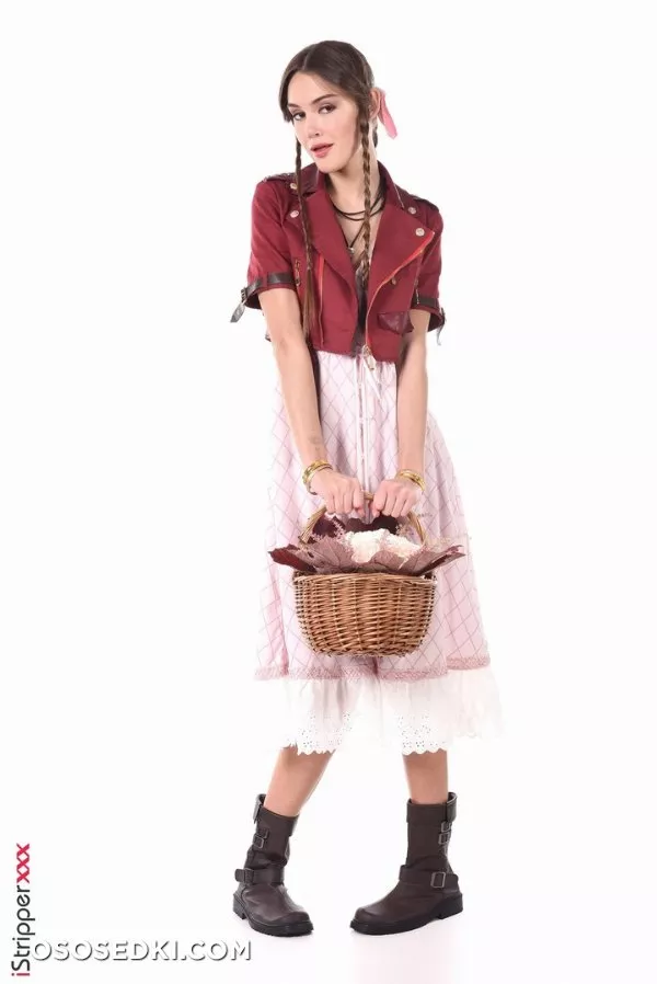 Aerith Gainsborough (Final Fantasy) - Sonya Blaze - 4