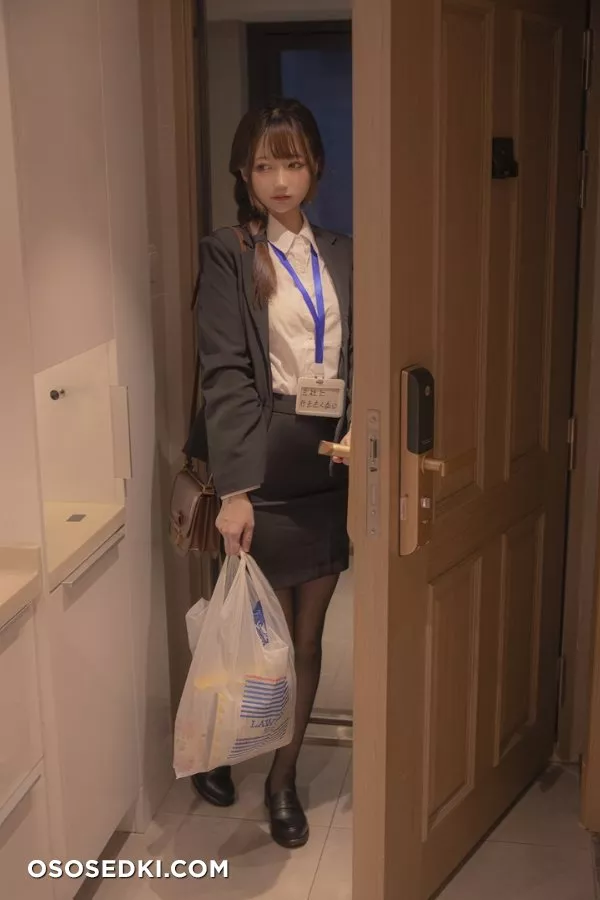 NAGISA魔物喵 - 醉酒的办公室女郎 - 1