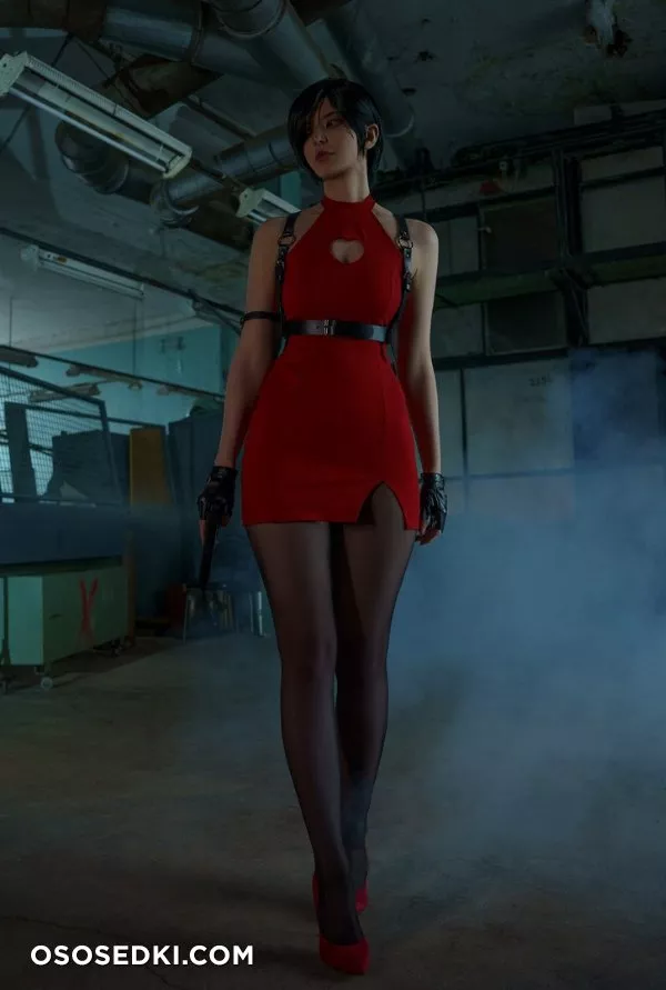 Ada Wong (Resident Evil) - Vinnegal - 1