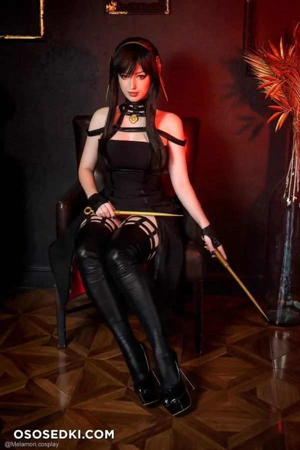 Yor Forger (Spy × Family) - Lady Melamori - 1
