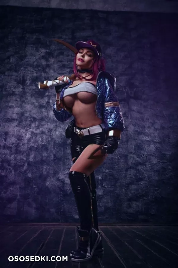 Kalinka Fox - Akali KDA (League of Legends) - 1