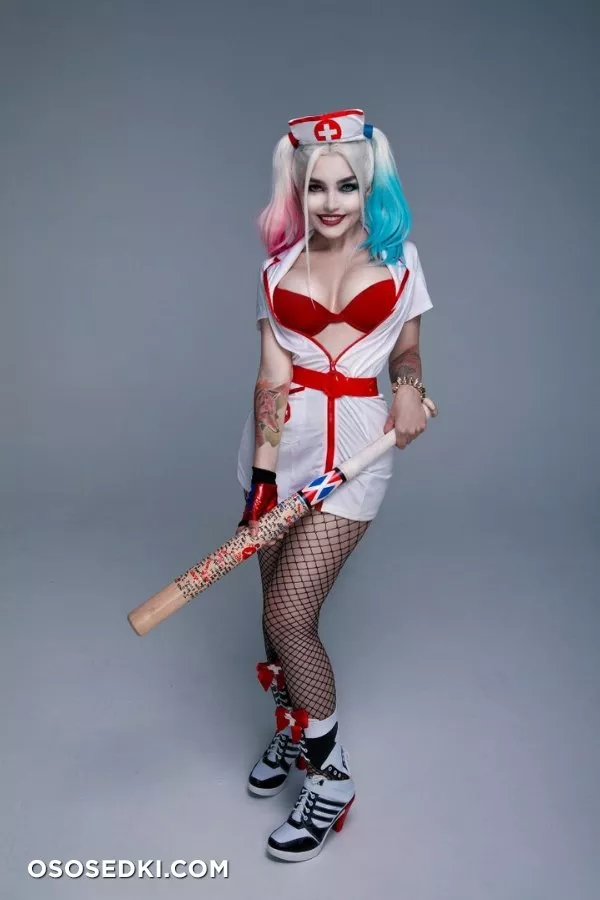 Kalinka Fox - Nurse Harley Quinn - 4