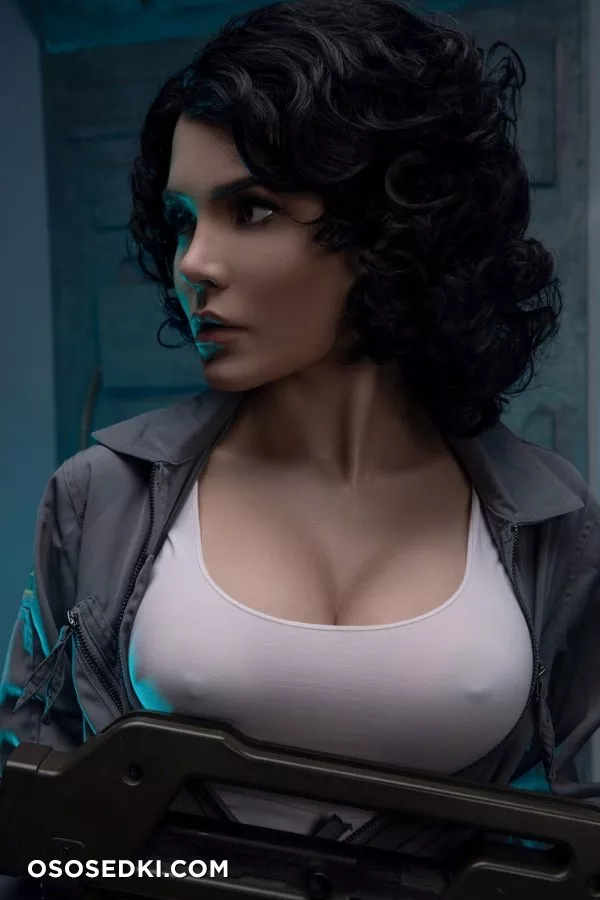 Kalinka Fox - Ellen Ripley - 5
