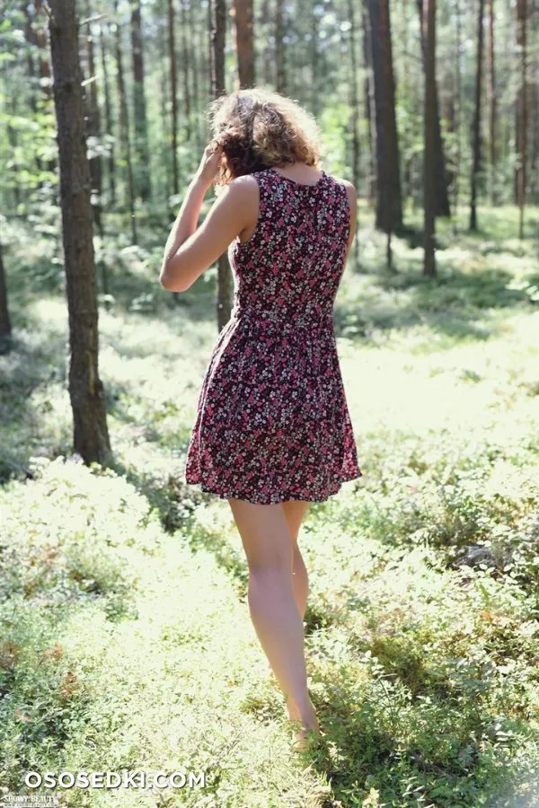 Ari - Wild Berry by  ShowyBeauty - 4